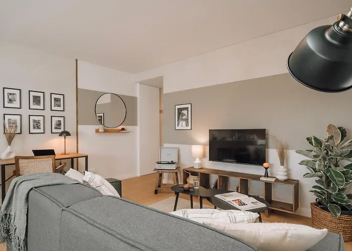 Procida - 1 Bedroom And Pool In Santo Antonio شقة