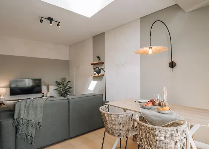 شقة Procida - 1 Bedroom And Pool In Santo Antonio Lisboa