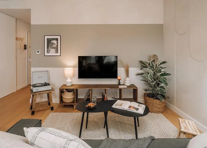 Procida - 1 Bedroom And Pool In Santo Antonio شقة